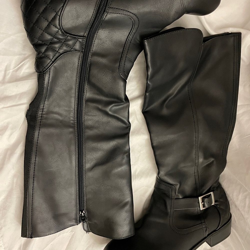 Black Women's High Boots size 11